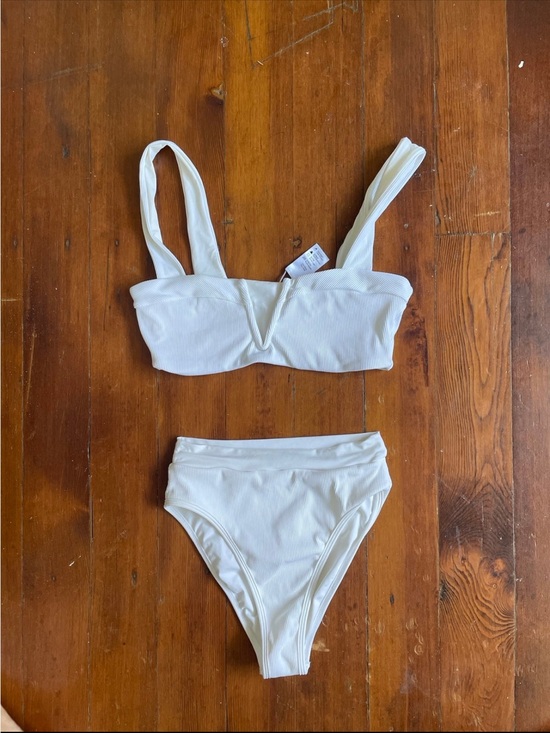 l*space Other - l*space White Ribbed V-Neck Bikini Set